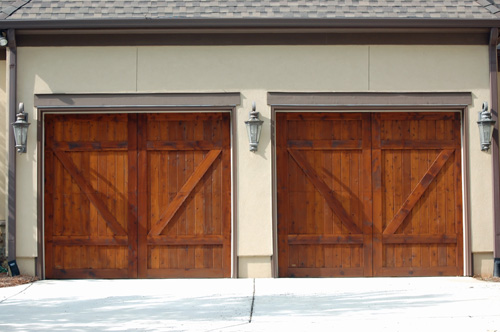 How Wooden Garage Doors Transform your Home